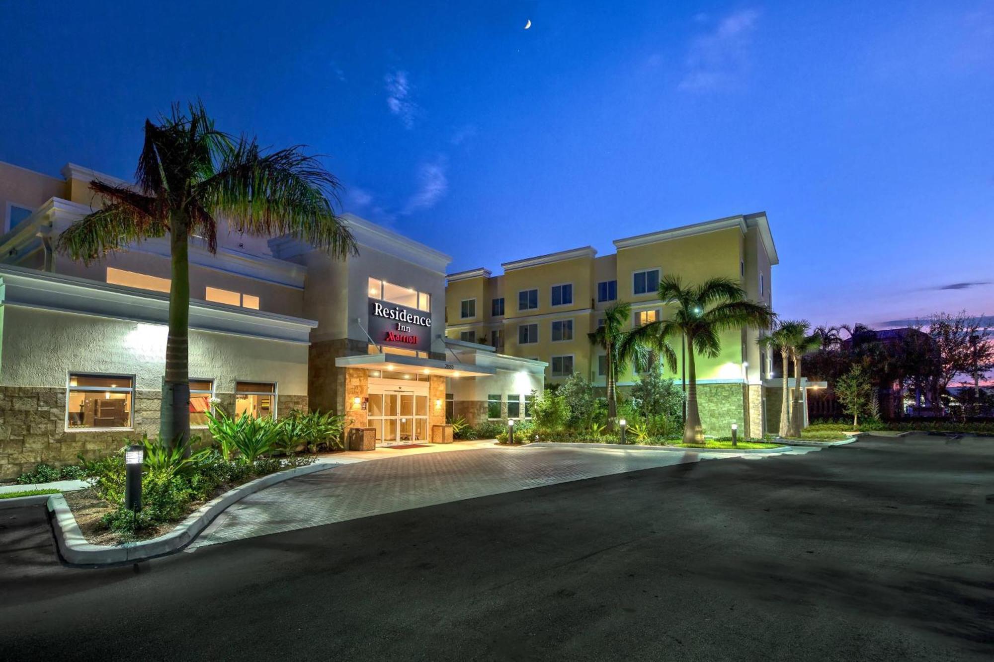 Residence Inn Fort Lauderdale Pompano Beach Central Экстерьер фото