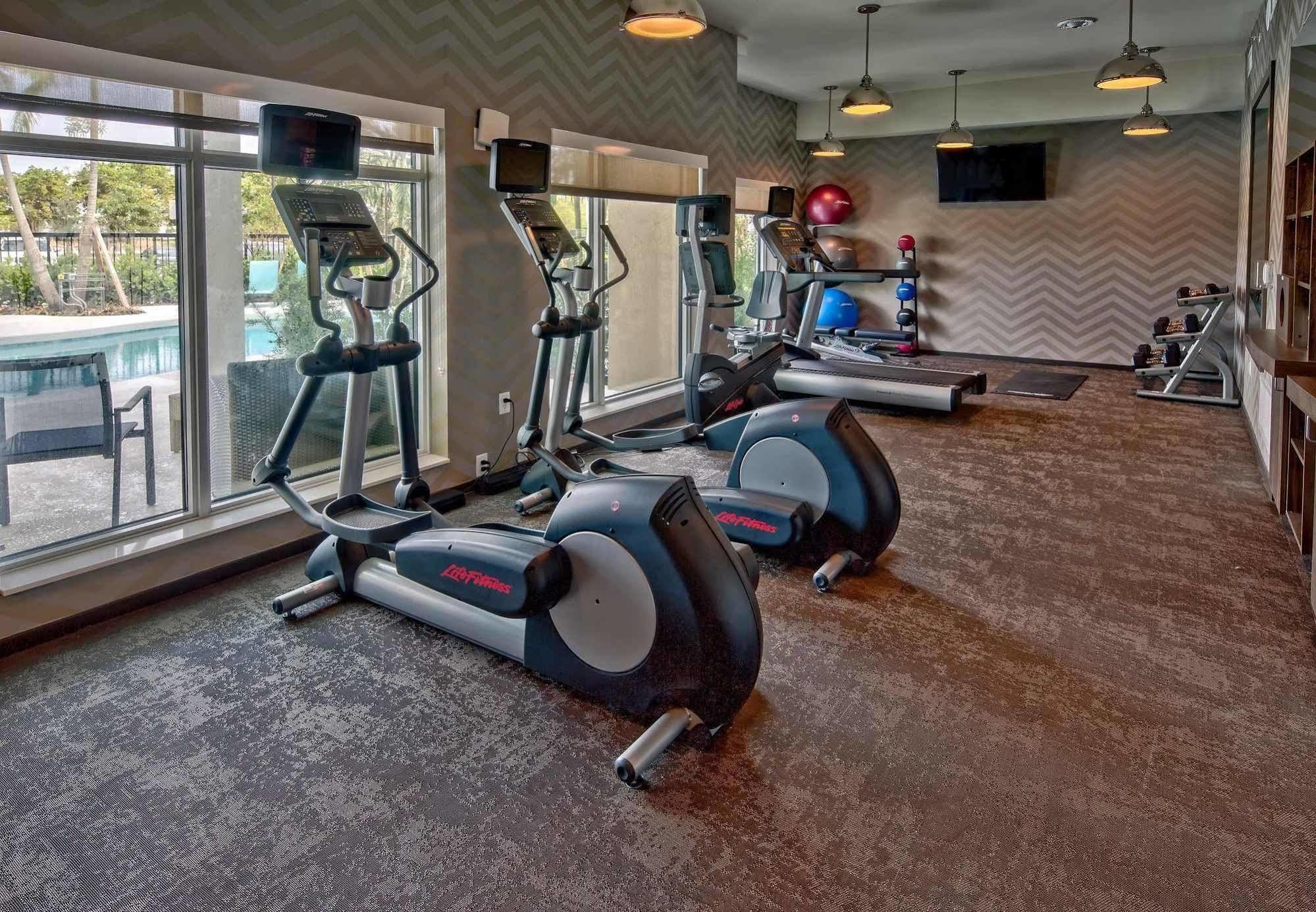 Residence Inn Fort Lauderdale Pompano Beach Central Экстерьер фото